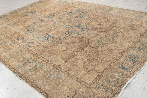 Vintage Heriz Area Rug (9' x 13')
